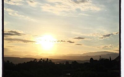 Sunrise over the Sierras. Morning ride. #bakersfield #iphoneography #bikelife #touragainsttrafficking