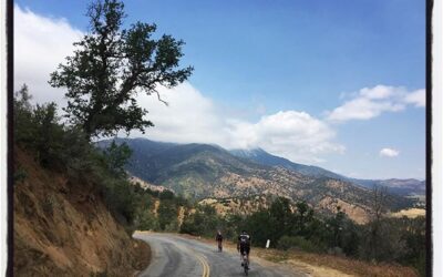 Thomas Morgan and The Other Guy on the descent on Lions Trail. #mile3 #touragainsttrafficking #socal #bikelife #panachecyclewear