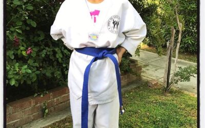 Very proud of this newly minted taekwondo blue belt. Kudos Nalani! #dadlife