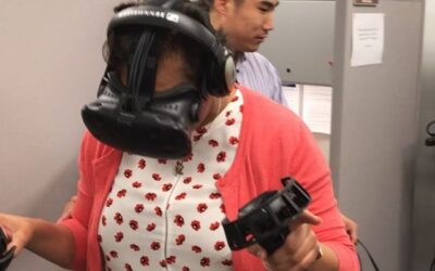 Assistant Dean Jennifer Simmons gets the full virtual reality experience. #meekjournalism #meekjourno