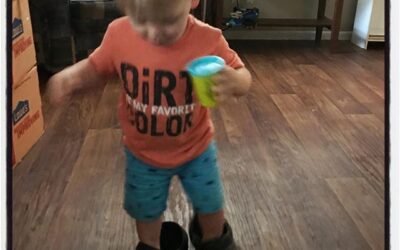 Someone is wearing Dada’s cooking crocs. #dadlife