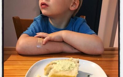 Angelic boy w/ bread @the_tarasque in Oxford. #dadlife