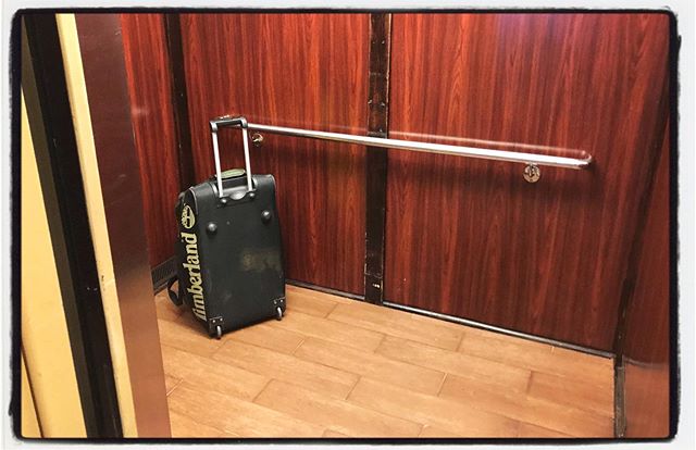 Elevator luggage for $200 please Alex. #lc2019 #umjourimc #mississippijourno
